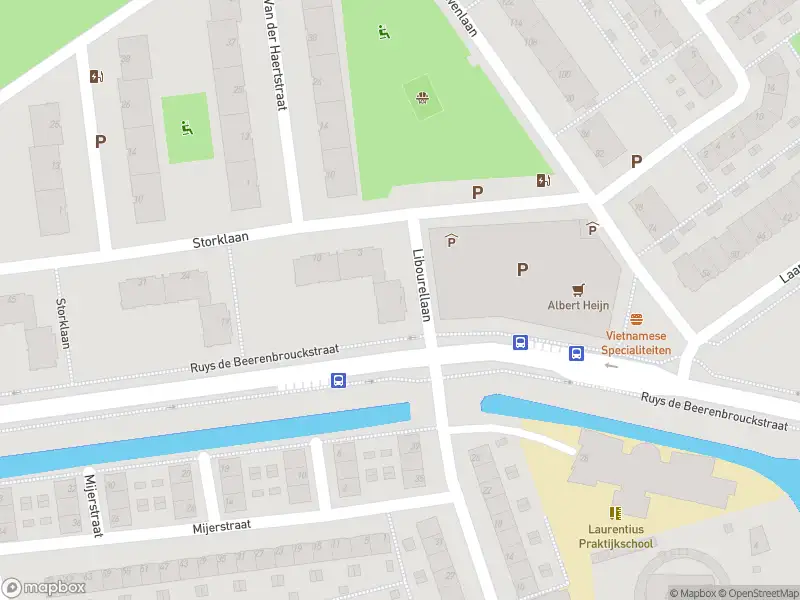 Ambulance met grote spoed naar de Libourellaan in Delft