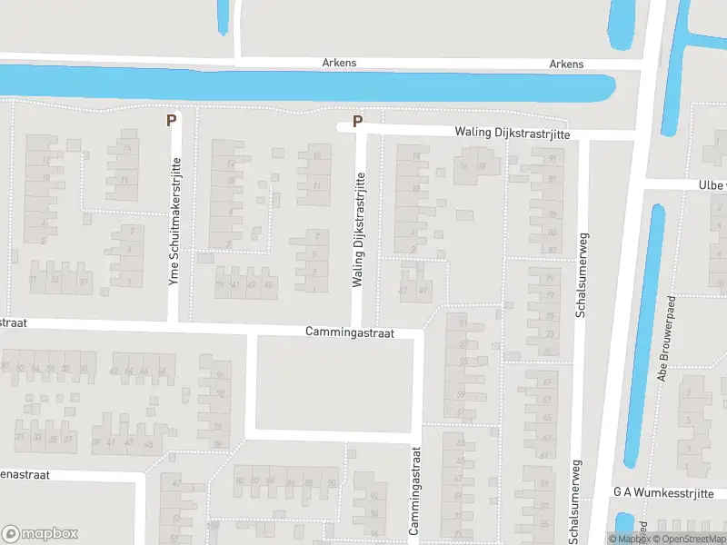 Brandweer met gepaste spoed naar de Waling Dijkstrastrjitte in Franeker vanwege stormschade