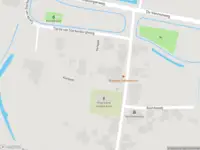 Brandweer met grote spoed naar de Kerkpad in Tinallinge vanwege waarnemen gaslucht