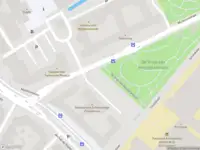 Ambulance met grote spoed naar de Kanaalweg in Delft
