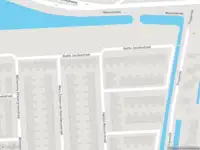 Ambulance met gepaste spoed naar de Hélène Mercierstraat in Spijkenisse