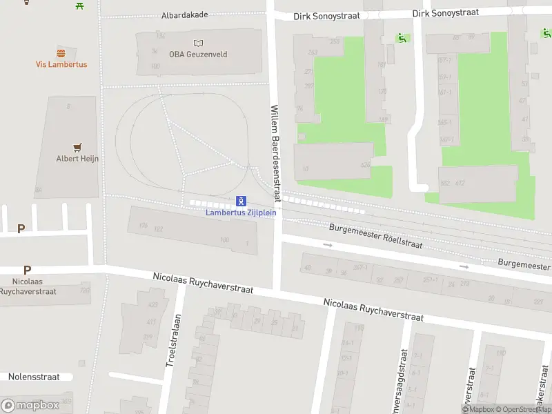 Ambulance met grote spoed naar de Willem Baerdesenstraat in Amsterdam