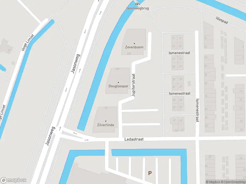 Ambulance met gepaste spoed naar de Jupiterstraat in Rotterdam