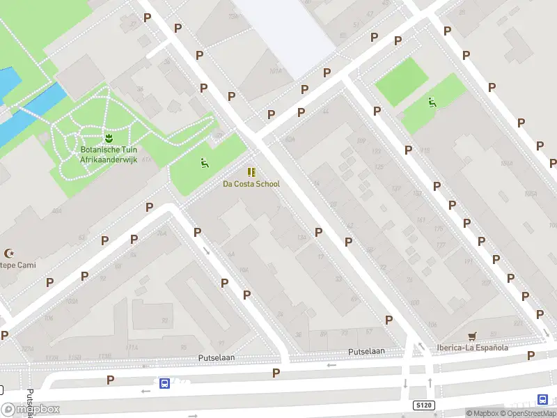 Ambulance met gepaste spoed naar de Retiefstraat in Rotterdam