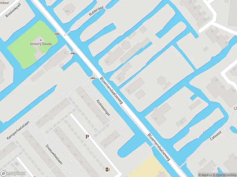 Ambulance met gepaste spoed naar de Bloemendaalseweg in Gouda