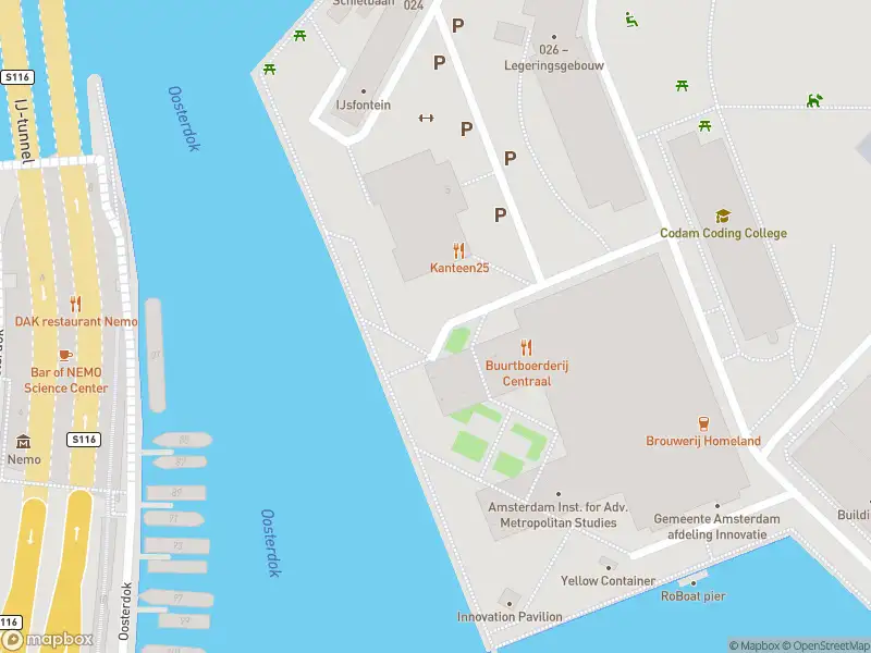 Ambulance met grote spoed naar de Dijksgracht in Amsterdam