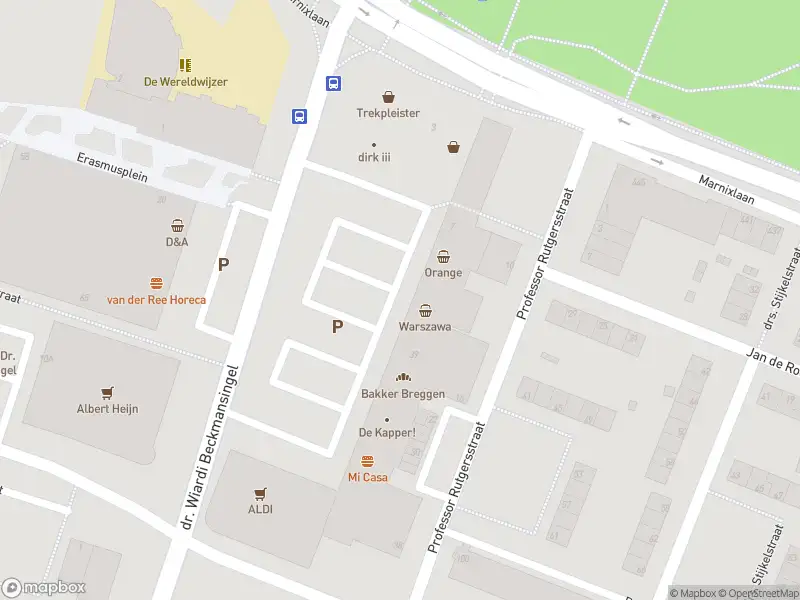 Ambulance met grote spoed naar de Dr. Wiardi Beckmansingel in Vlaardingen