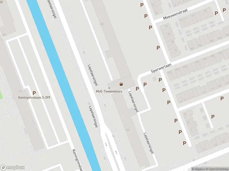 Ambulance met grote spoed naar de Lepelaarsingel in Vlaardingen