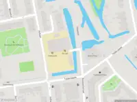 Ambulance met grote spoed naar de Kiljanpad in Leiden