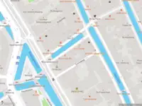 Traumahelikopter met grote spoed naar de Binnenwatersloot in Delft