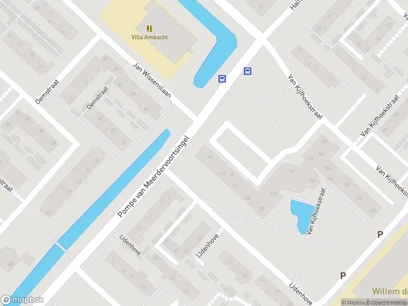Ambulance met gepaste spoed naar de Van Kijfhoekstraat in Hendrik-Ido-Ambacht