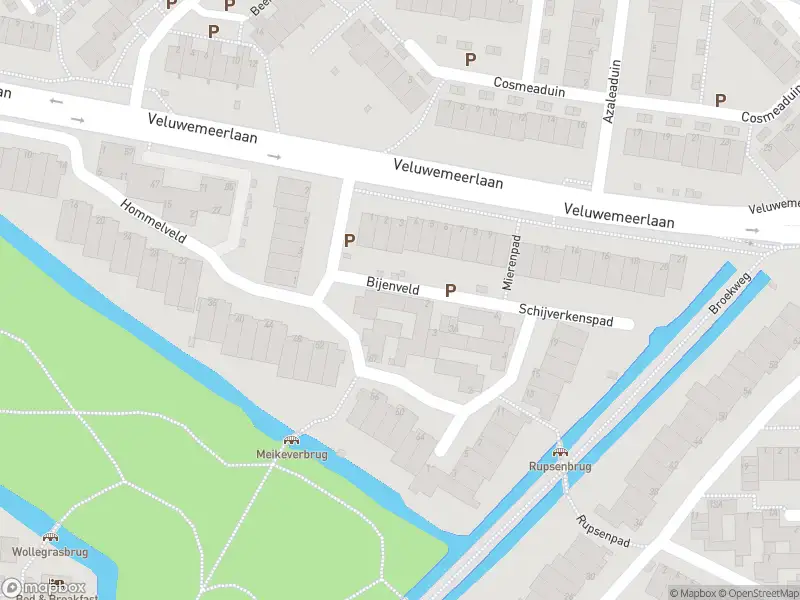 Ambulance met gepaste spoed naar de Bijenveld in Leiden