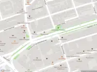 Politie naar de Spoorwegstraat in Arnhem vanwege aanrijding met letsel
