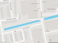 Brandweer met gepaste spoed naar de Titus Brandsmalaan in Leiden