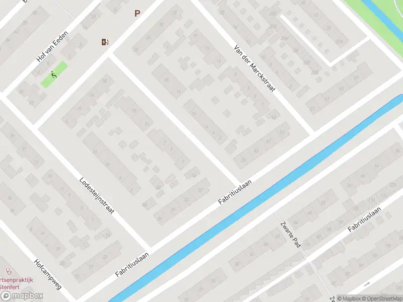 Ambulance met gepaste spoed naar de Van Naeltwijckstraat in Wassenaar
