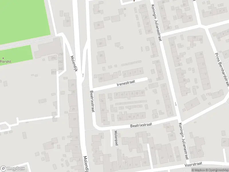 Ambulance met grote spoed naar de Irenestraat in Piershil