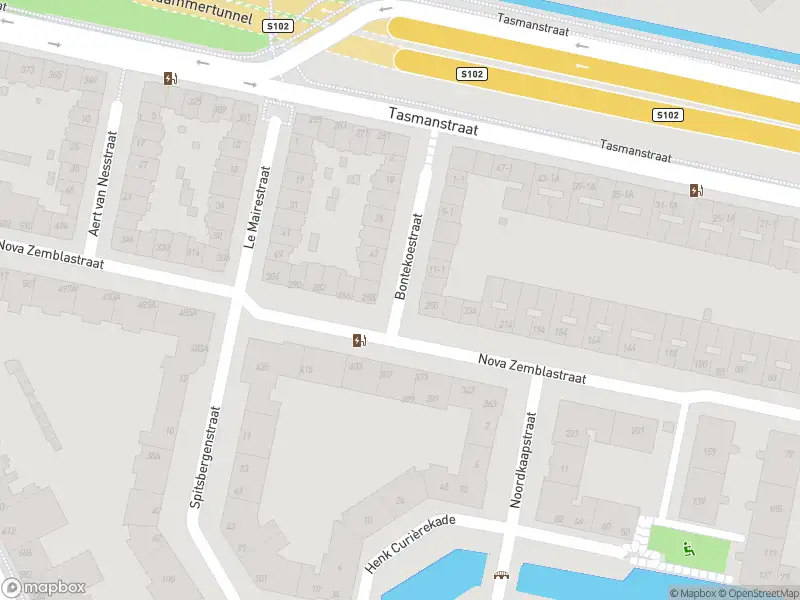 Traumahelikopter naar de Nova Zemblastraat in Amsterdam