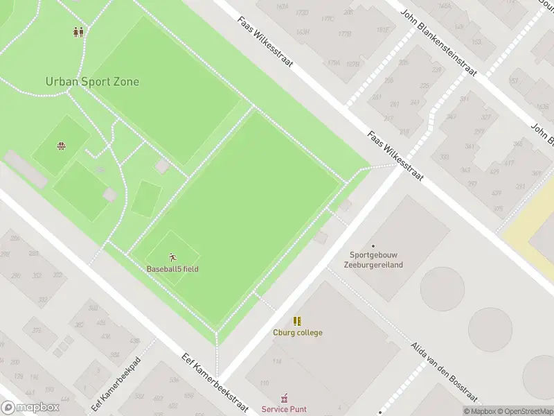 Ambulance met grote spoed naar de Foekje Dillemastraat in Amsterdam