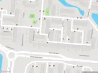 Ambulance met grote spoed naar de Lupinetuin in Leiden