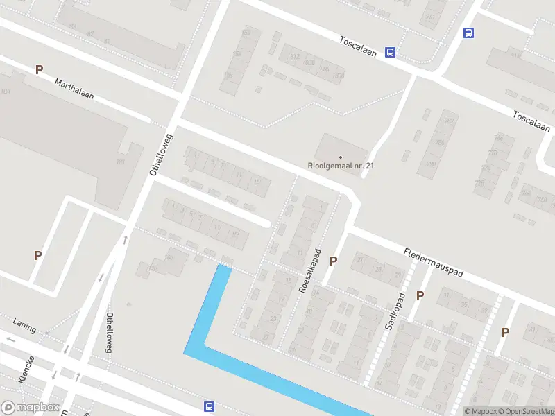 Ambulance met grote spoed naar de Fledermauspad in Hoogvliet Rotterdam