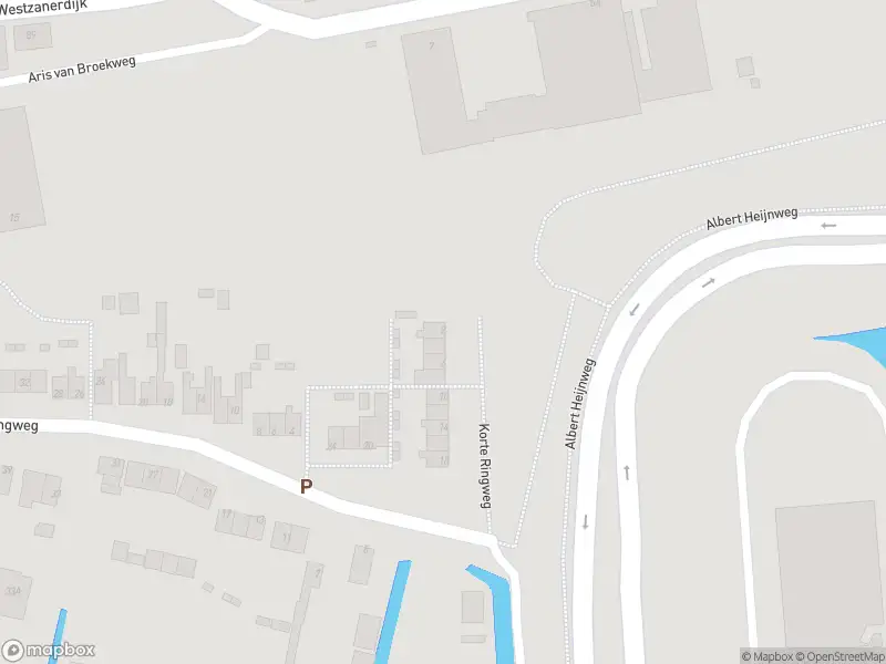Brandweer met gepaste spoed naar de Korte Ringweg in Zaandam vanwege waarnemen gaslucht
