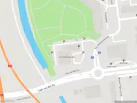 Ambulance met gepaste spoed naar de Van Beethovenplein in Schiedam