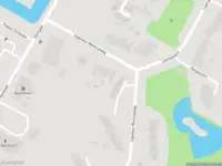 Brandweer met gepaste spoed naar de Eikenlaan in Veenhuizen vanwege een buitenbrand