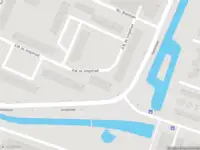 Brandweer met gepaste spoed naar de Boutensstraat in Ridderkerk vanwege afhijsen patient