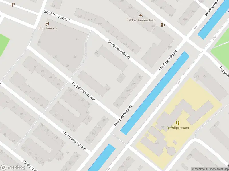 Ambulance met gepaste spoed naar de Nagelkruidstraat in Rotterdam