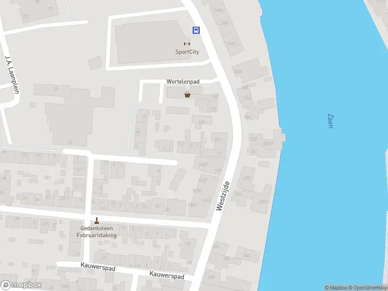 Ambulance met grote spoed naar de Wortelenpad in Zaandam