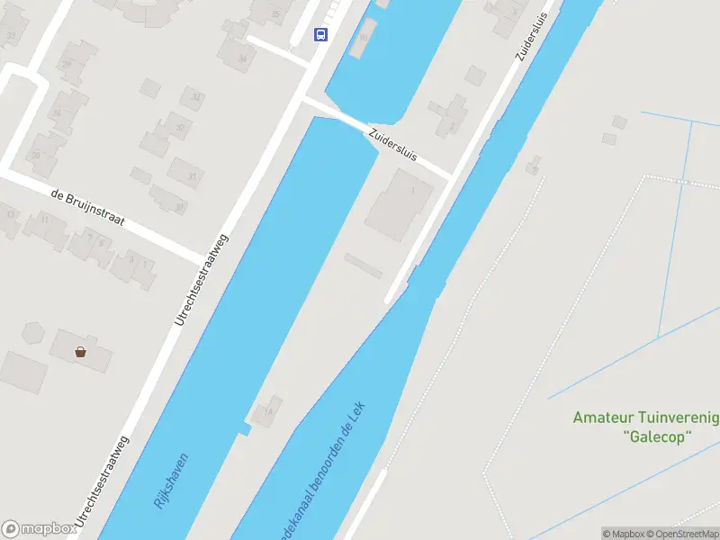 Brandweer met grote spoed naar de Zuidersluis in Nieuwegein vanwege personen te water