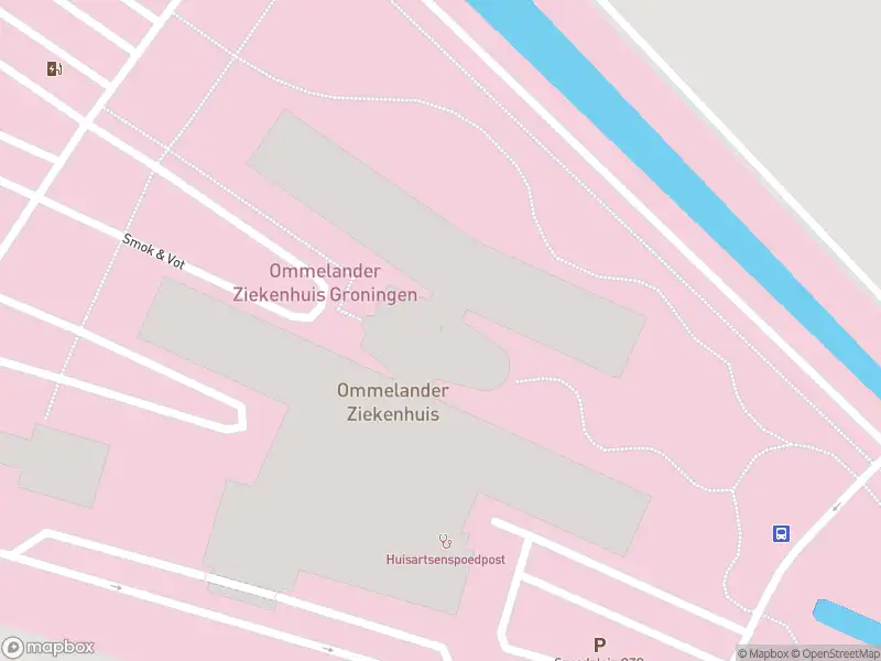 Ambulance en brandweer met grote spoed naar de Pastorieweg in Scheemda vanwege afgaan automatisch brandalarm