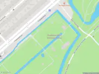 Politie naar de Anna Polakweg in 's-Gravenhage