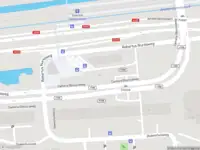 Ambulance en brandweer met grote spoed naar de Robertus Nurksweg in Haarlem