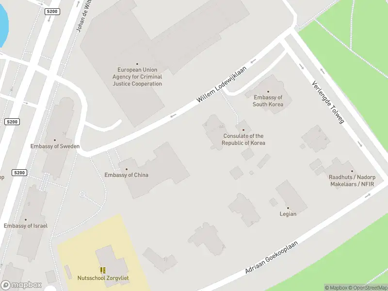 Ambulance met gepaste spoed naar de Willem Lodewijklaan in 's-Gravenhage