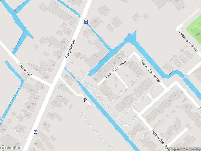 Ambulance met grote spoed naar de Pastoor Clarijsstraat in Assendelft
