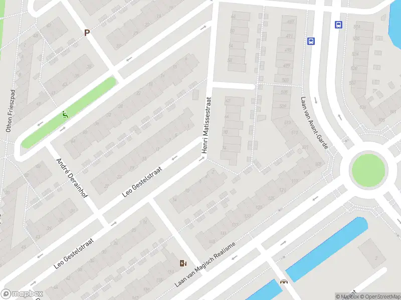 Ambulance met grote spoed naar de Leo Gestelstraat in Rotterdam