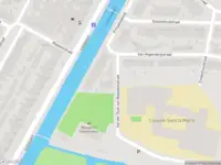 Brandweer met grote spoed naar de Van der Duyn van Maasdamstraat in Haarlem vanwege reanimatie