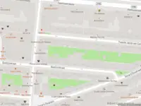 Brandweer met gepaste spoed naar de Marie Heinekenplein in Amsterdam