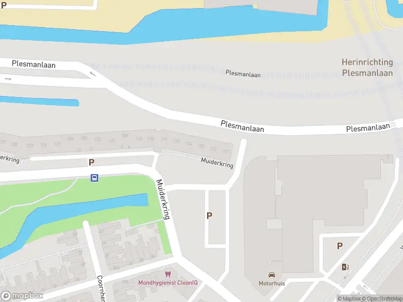 Ambulance met gepaste spoed naar de Muiderkring in Leiden