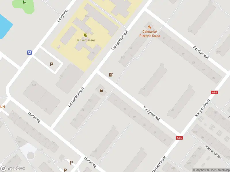 Ambulance met gepaste spoed naar de Tonijnstraat in Hoogvliet Rotterdam
