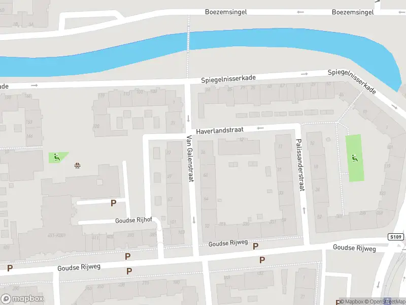 Ambulance met gepaste spoed naar de Van Galenstraat in Rotterdam