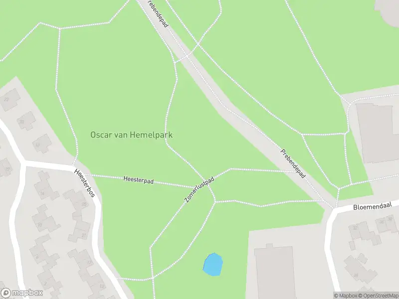 Brandweer met grote spoed naar de Zandstraat in Bergen op Zoom vanwege gebouwbrand