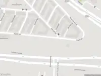 Ambulance met gepaste spoed naar de Aakstraat in Rotterdam