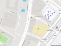 Ambulance met grote spoed naar de Elzenhagensingel in Amsterdam