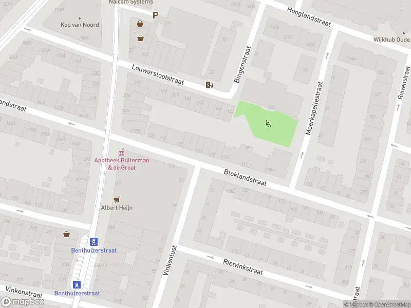 Ambulance met gepaste spoed naar de Bloklandstraat in Rotterdam