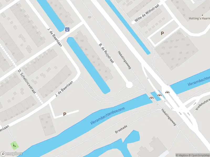 Ambulance met gepaste spoed naar de B. de Roijstraat in Spijkenisse