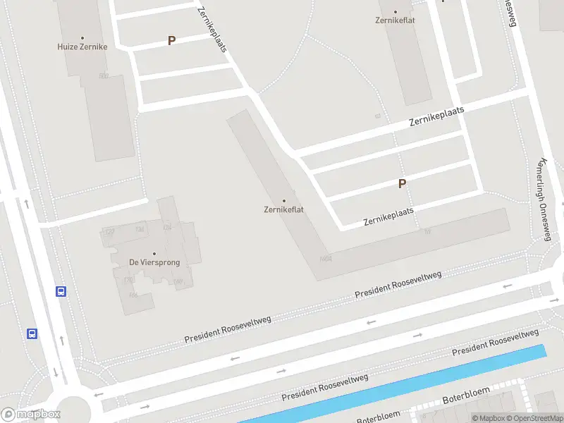 Ambulance met grote spoed naar de Zernikeplaats in Rotterdam
