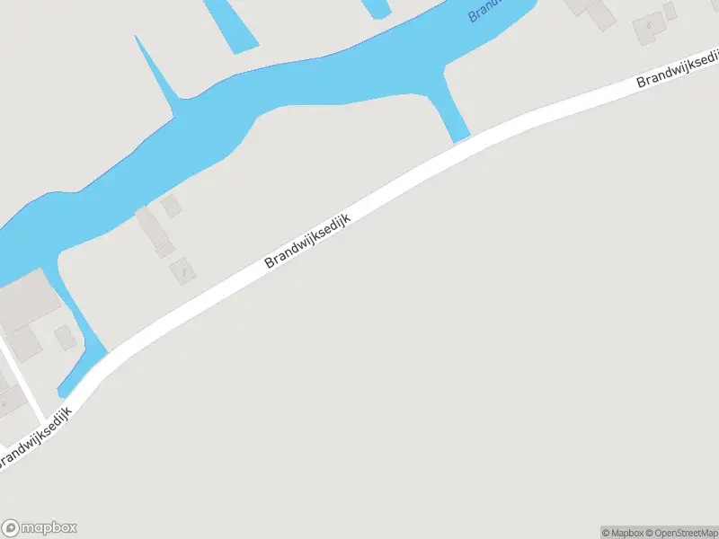 Ambulance met grote spoed naar de Brandwijksedijk in Brandwijk