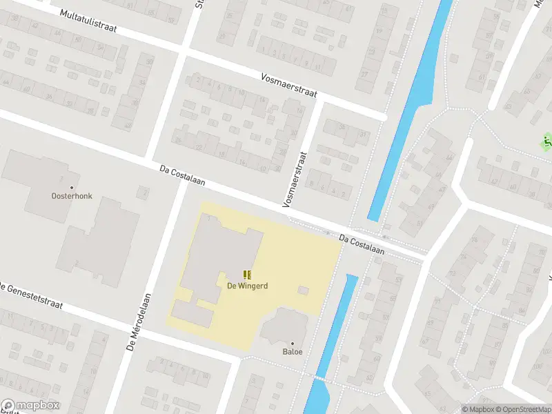 Ambulance met gepaste spoed naar de Da Costalaan in Ridderkerk
